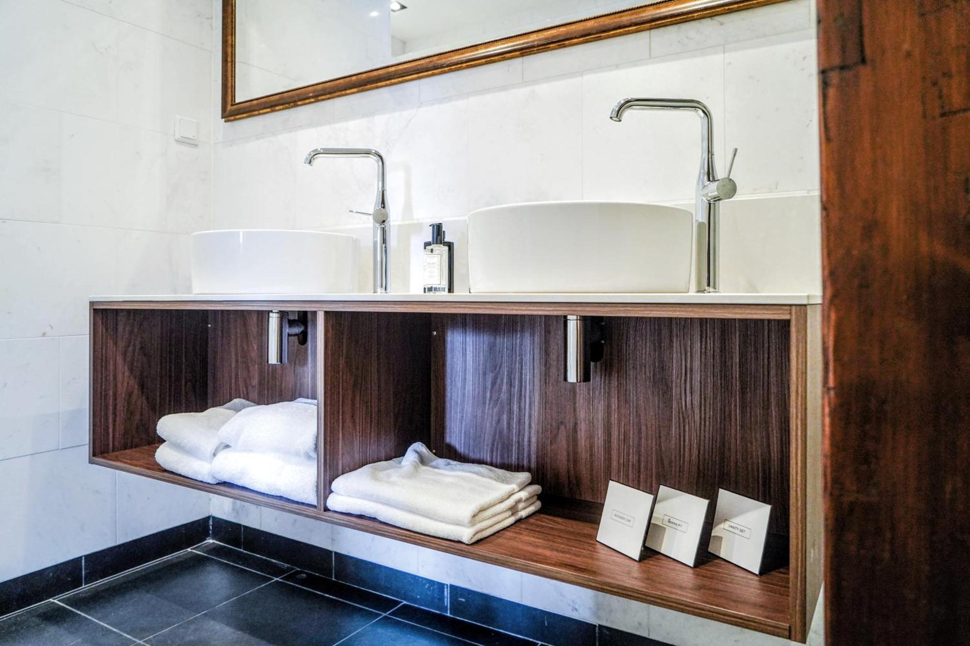 Central Park Voorburg - Relais & Chateaux エクステリア 写真